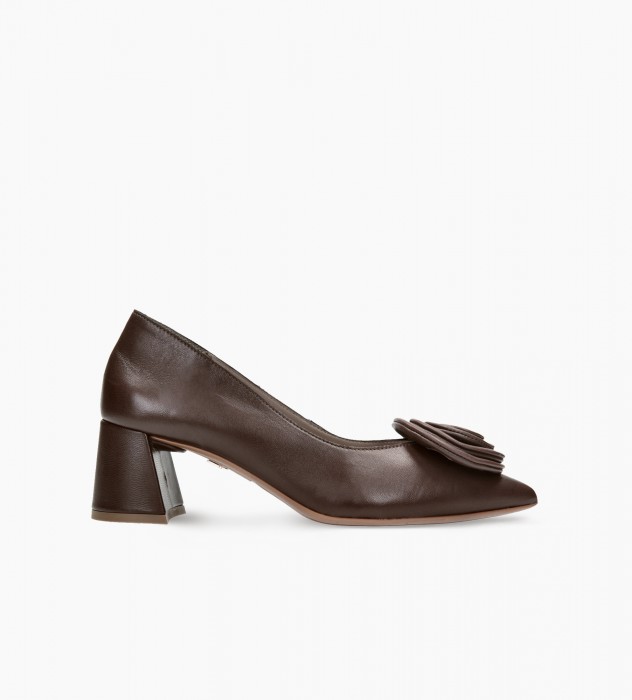 Brązowe czółenka damskie