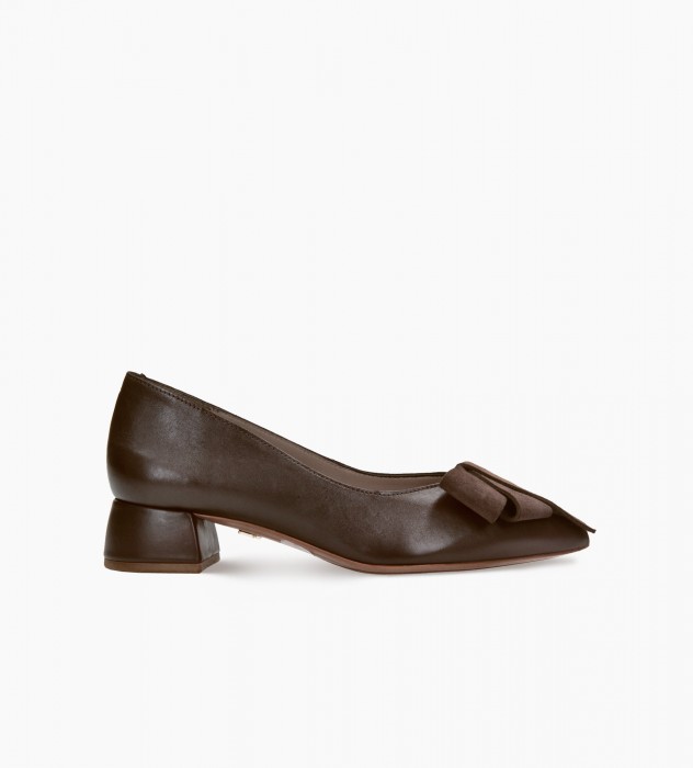 Brązowe czółenka damskie