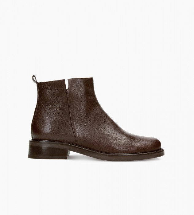 Brązowe botki damskie