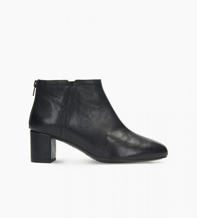 Czarne botki damskie