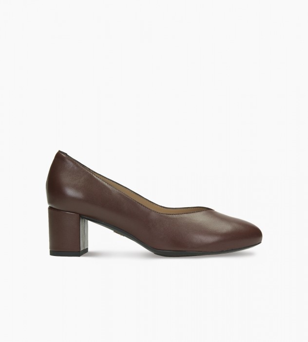 Brązowe czółenka damskie