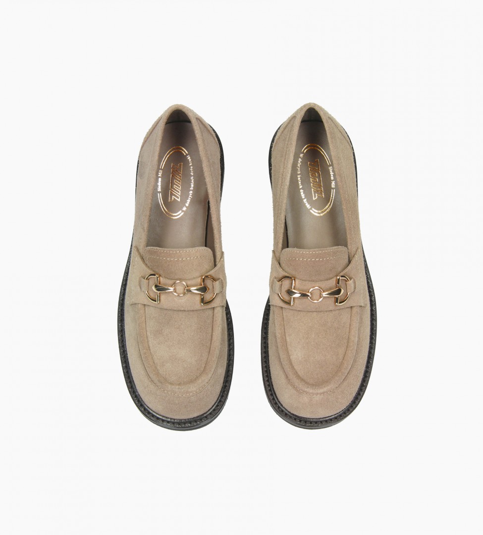 Beżowe mokasyny damskie