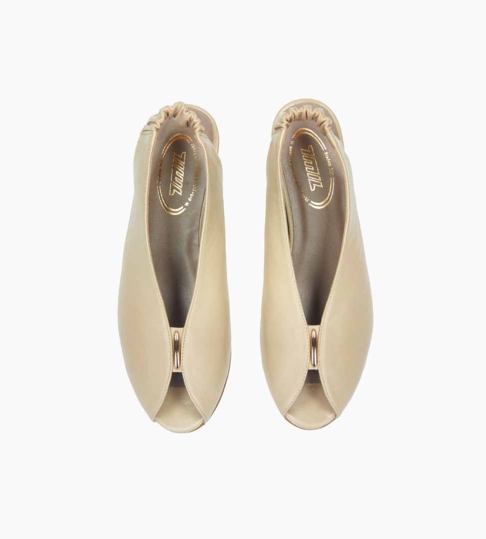 Beżowe sandały damskie