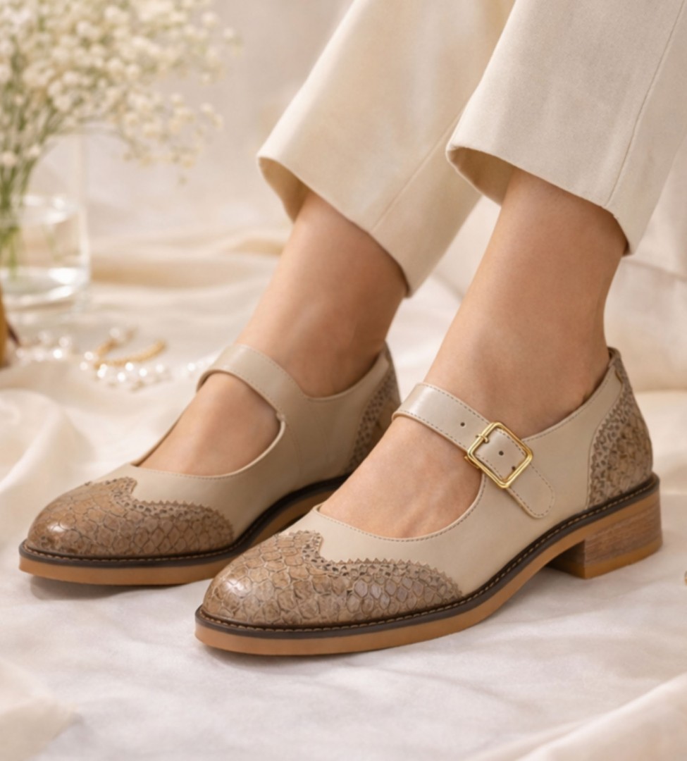 Beżowe półbuty damskie