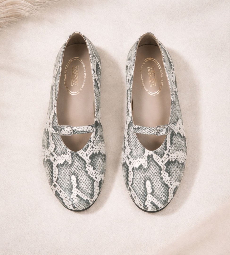 Beżowe baleriny damskie