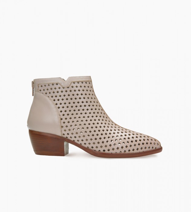 Beżowe botki damskie