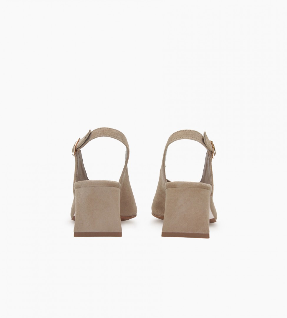 Beżowe czółenka damskie