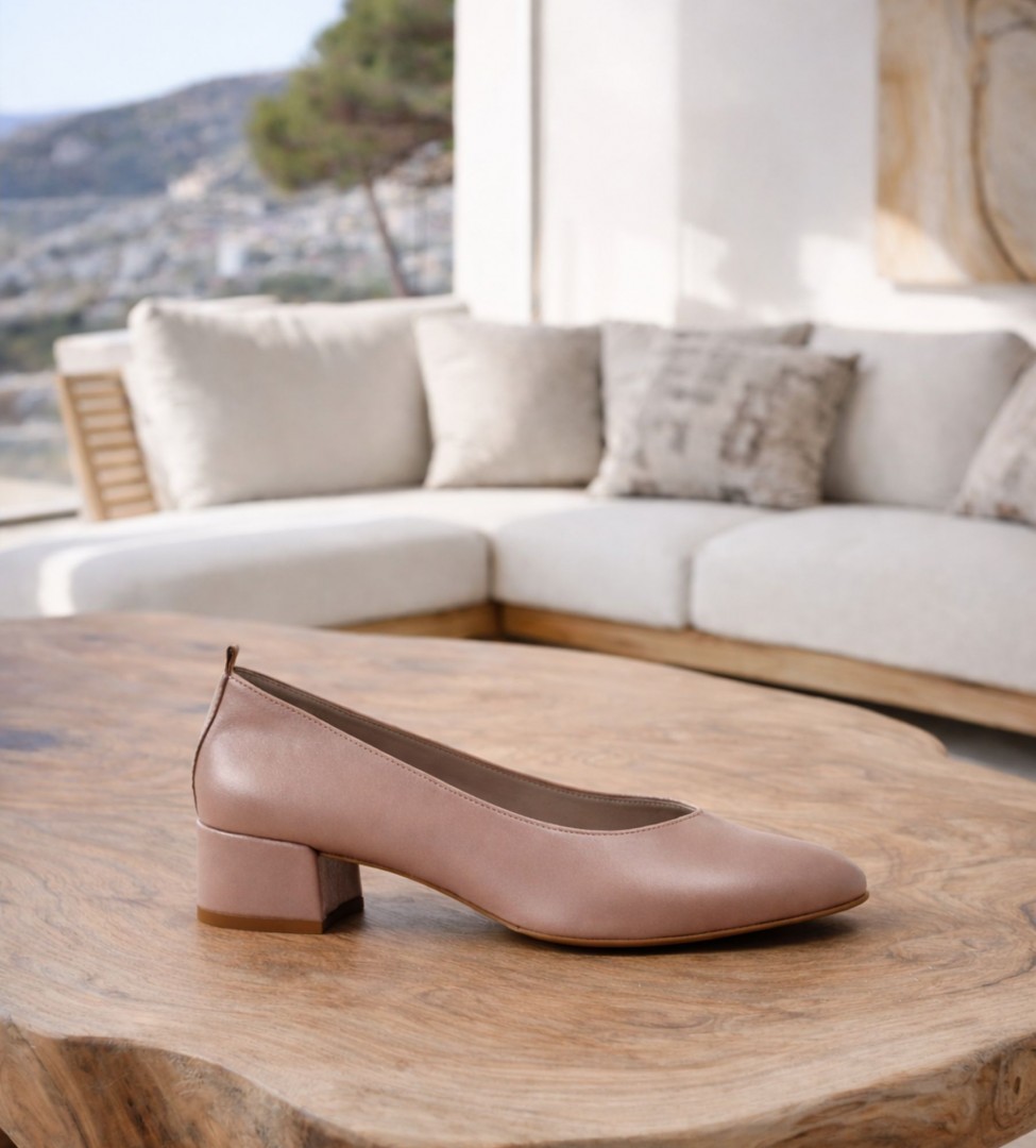 Beżowe czółenko damskie