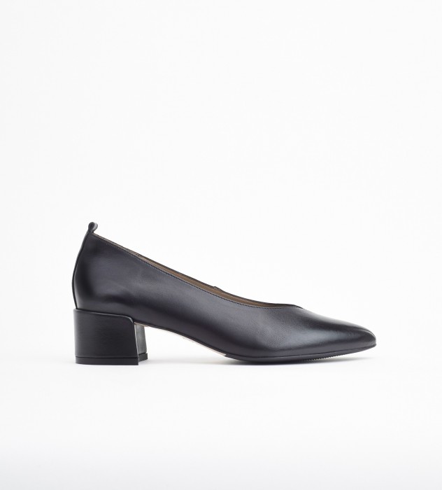 Czarne czółenka damskie