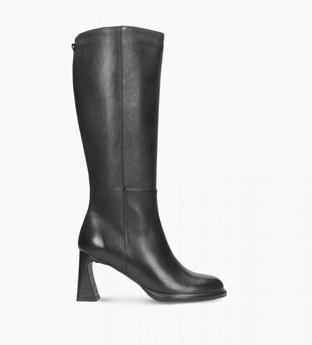 Czarne kozaki damskie