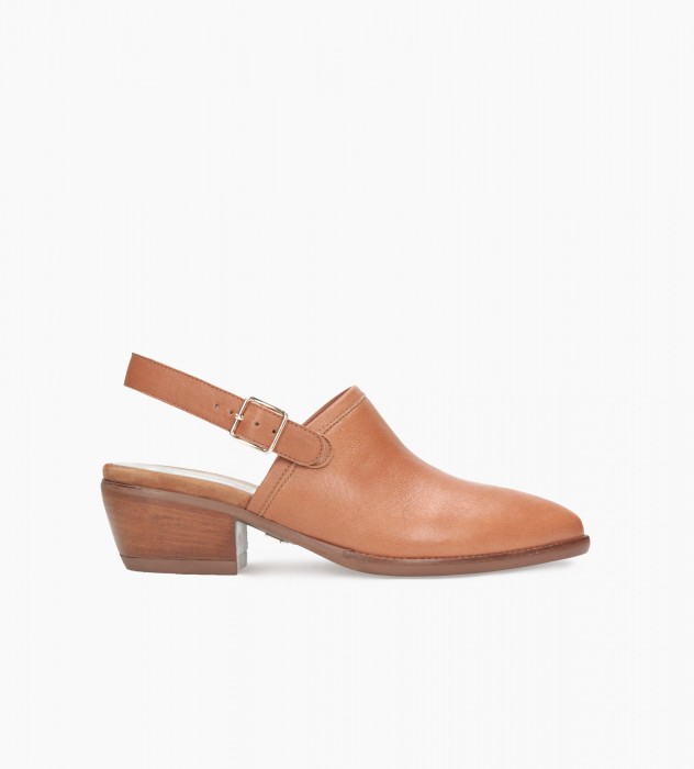 Koniakowe sandały damskie