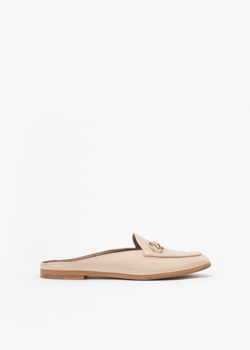 Beżowe klapki damskie