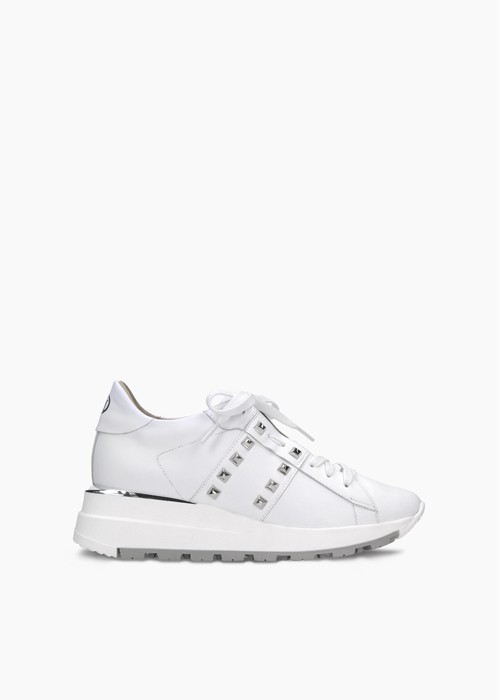 Białe sneakersy damskie