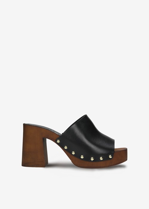 Czarne klapki damskie