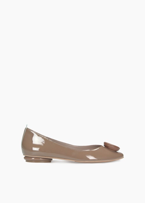 Beżowe baleriny damskie