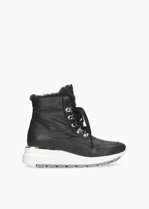 Czarne sneakersy damskie