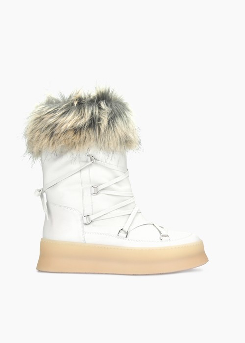 Białe botki damskie