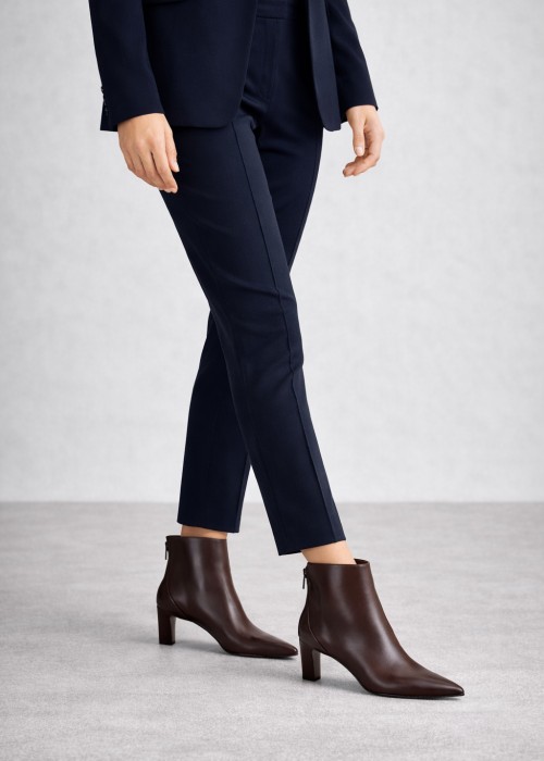 Brązowe botki damskie