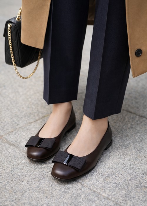 Brązowe baleriny damskie